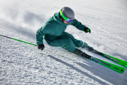 Ako vybrať zjazdové lyže